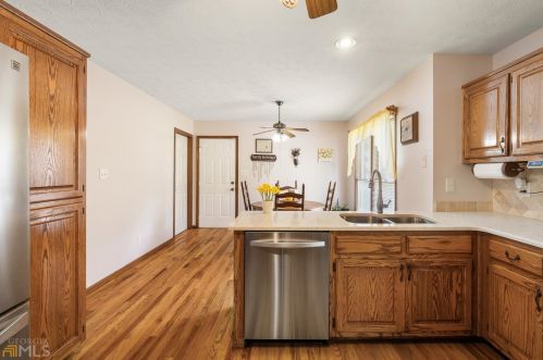 71 Dogwood Trail Dr, Stockbridge GA  30281-6002 exterior