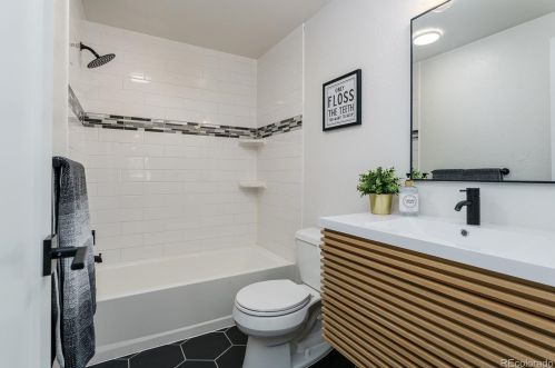 8263 Big Dry Creek Dr, Englewood CO  80112-2603 exterior