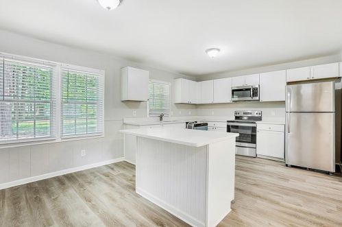 6625 Hidden Brook Trl, Atlanta GA  30349-4447 exterior