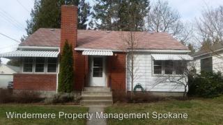 3214 Division St, Spokane WA  99207-1945 exterior