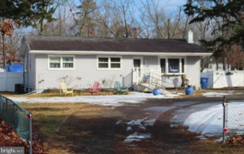 413 Kentucky Trl, Browns Mills, NJ 08015-5528