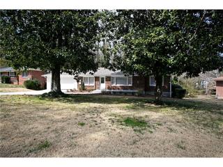 2931 Baker Rdg Dr, Atlanta GA  30318-7160 exterior
