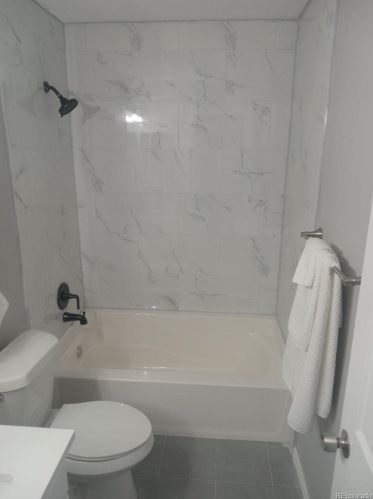 16486 Phillips Pl, Englewood CO 80112-4617 exterior