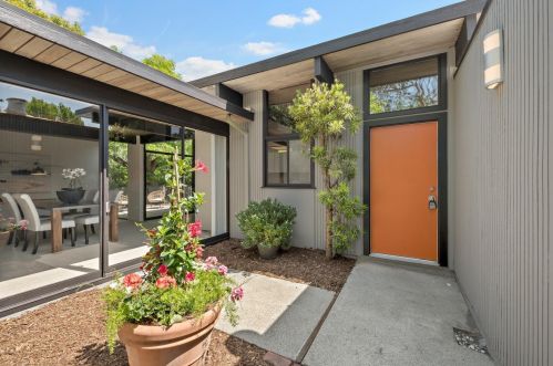 3515 Arbutus Ave, Palo Alto, CA 94303-4415