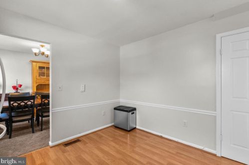 2845 Gunarette Way, Silver Spring MD 20906-1863 exterior