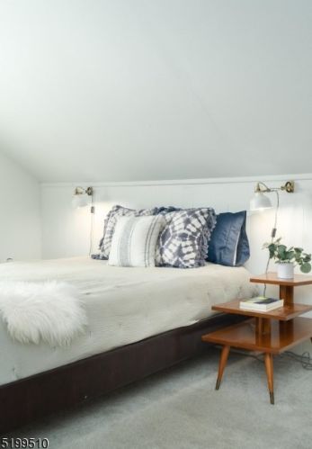 86 Midland Blvd, Maplewood NJ  07040-1810 exterior