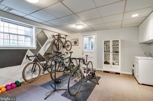 2218 Osborn Dr, Silver Spring MD 20910-1323 exterior