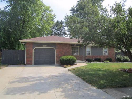 439 Otto Ave, Mentor, KS 67401-7337