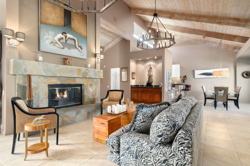 625 Hospitality Dr, Rancho Mirage, CA 92270-1347