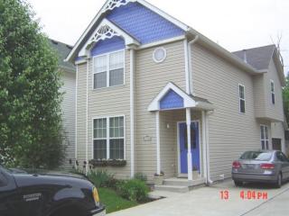 230 Heritage Ln, Carmel IN  46032-1663 exterior