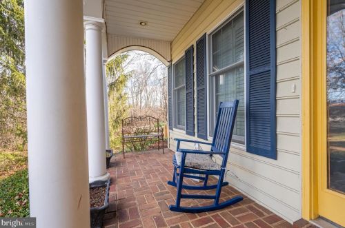 874 Pheasant Hill Rd, Summit Point WV  25446-3634 exterior