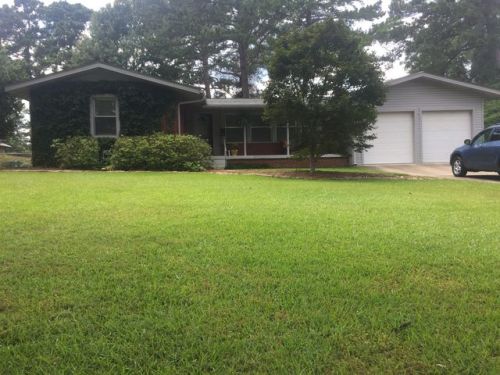 454 Berg Ave, Camden, AR 71701-3229