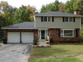 6 Sequoia Ave, Londonderry, NH 03053-7424