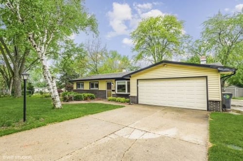 116 Marryat Pl, Streamwood, IL 60107-1217
