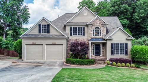 847 Valley Dr, Holly Springs, GA 30114-7724