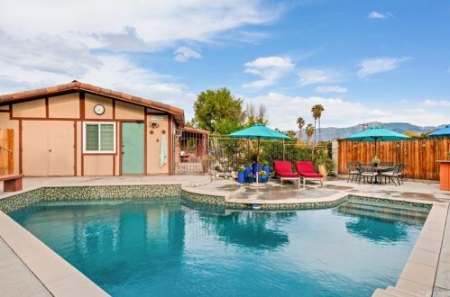 31679 Florida St, Redlands, CA 92373-8618