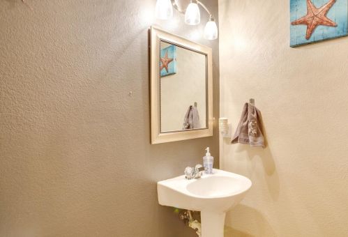 4856 Parkview Hills Ln, Fort Worth TX  76179-4179 exterior