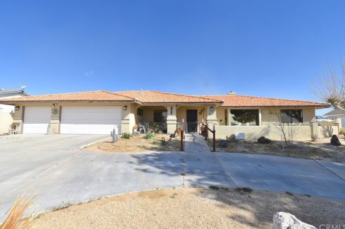 26630 Lakeview Dr, Helendale, CA 92342-7805