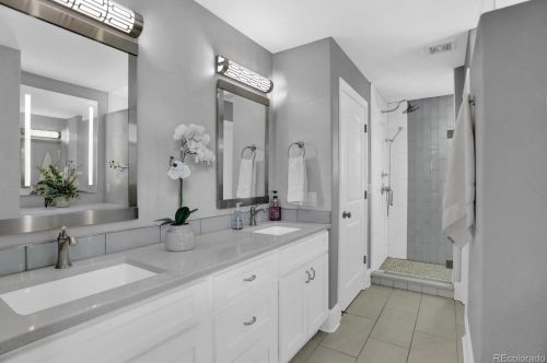 1100 Clarkson St, Denver CO  80210-1605 exterior