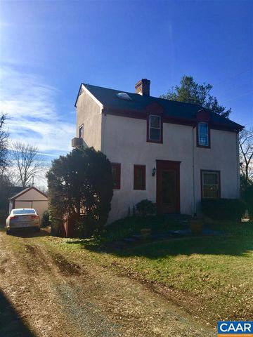 2322 Price Ave, Charlottesville, VA 22903-2925