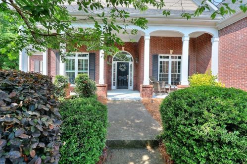 1624 Bluff Creek Trl, Monroe, GA 30656-8642