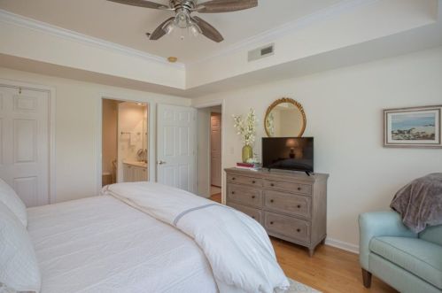 3636 Habersham Rd, Atlanta GA  30305-1153 exterior