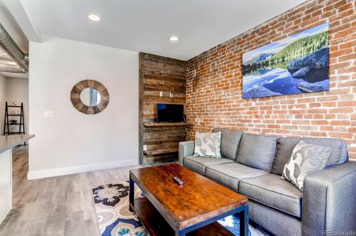 3102 Vallejo St, Denver, CO 80211-3819