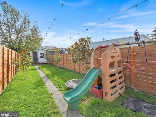 246 Ross St, Lancaster PA  17602-1940 exterior