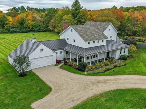 45 Upper Church Hill Rd, Washington Depot, CT 06794-1416