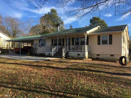 574 Davis Ave, Toccoa, GA 30577-3511