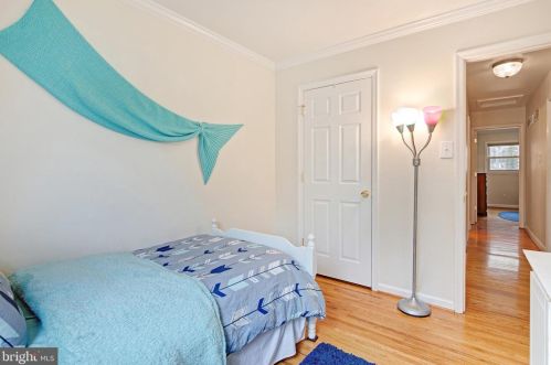 8634 Langport Dr, Springfield VA  exterior