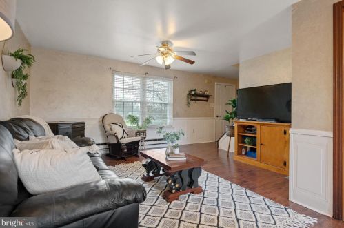 116 Tracy Berg Rd, Lancaster PA  17603-9417 exterior