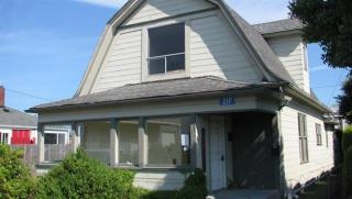 217 Victoria Ave, Burlington, WA 98233-1135