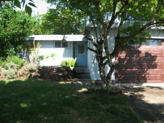 2405 Van Buren St, Eugene OR  97405-2272 exterior