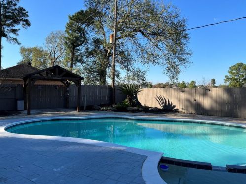 11602 Gatesden Dr, Tomball, TX 77377-8605
