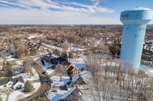 1252 Bucher Ave, Saint Paul MN  55126-8436 exterior