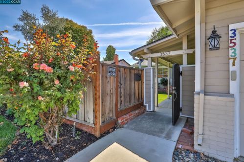 3537 Esperanza Dr, Concord, CA 94519-1615