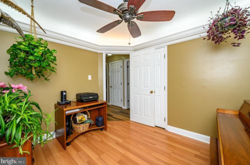 5 Petty Rdg Rd, Trenton NJ 08620-2419 exterior