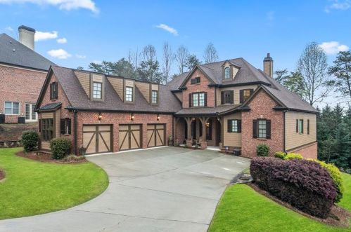 3631 Sunset Point Dr, Gainesville, GA 30506-5003