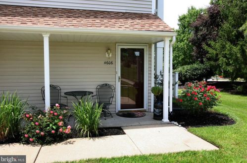 4606 Aberdeen Ln, Blenheim, NJ 08012-5601