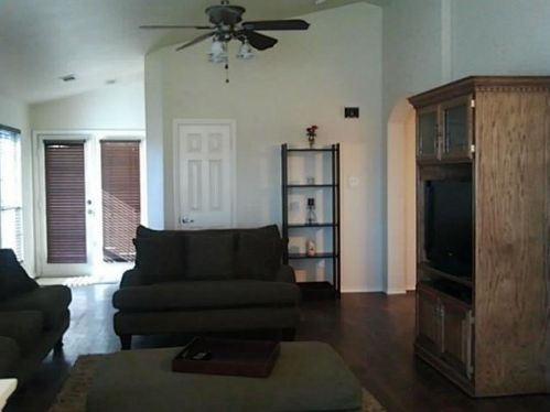 6333 Geneva Ln, Fort Worth TX  76131-1235 exterior