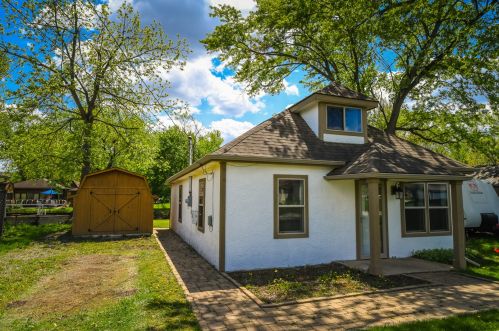26093 Heart O Lakes Blvd, Antioch, IL 60002-9798
