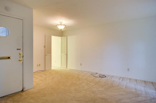 7530 Brentcove Cir, Dallas TX  75214-1807 exterior