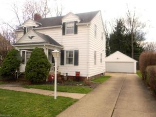 1315 Taggart St, Massillon OH  44646-2220 exterior