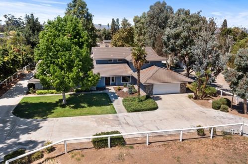 2150 Gratton St, Riverside CA  92504-5201 exterior