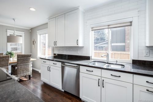 7984 Willow Ct, Englewood CO 80112-2742 exterior