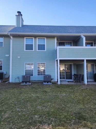 802 Misty Meadow Ln, Wapping, CT 06074-3654