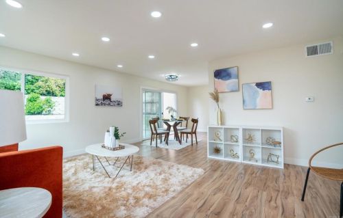 4080 Lake Blvd, Oceanside, CA 92056-4603