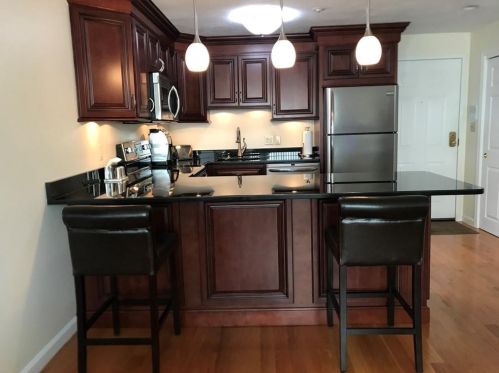 201 Woodlawn Ave, Providence, RI 02904-7500