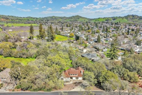 131 Hidden Glen Ct, Vacaville, CA 95688-2450